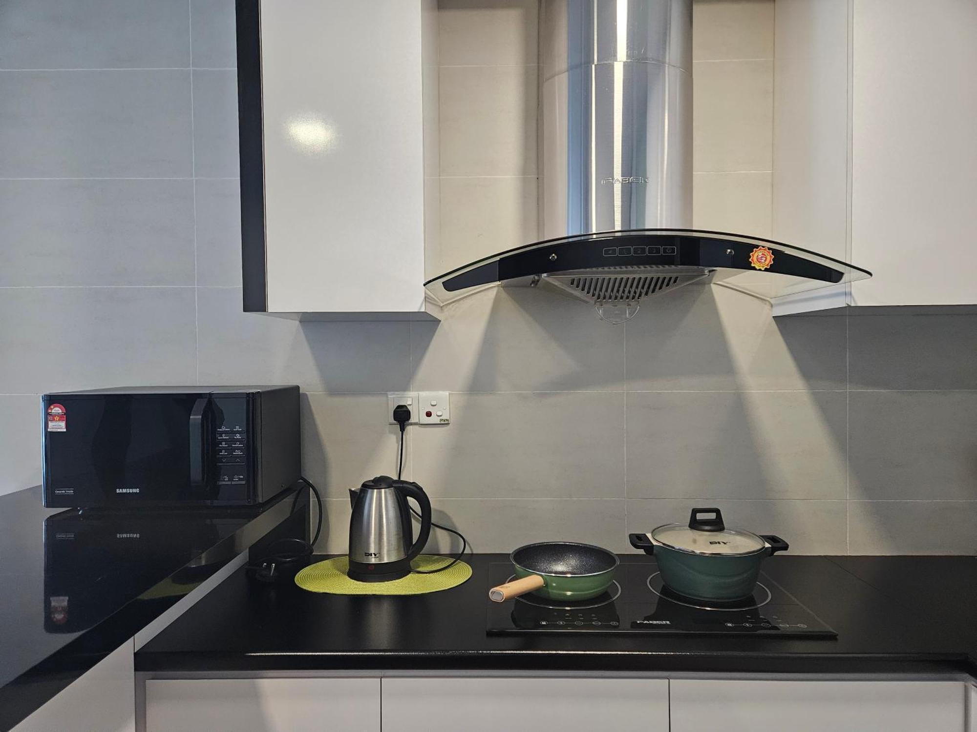 Apartment Vivacity Jazz 1 Netflix Kuching